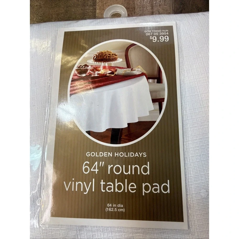 Golden Holidays 64-Inch Round Vinyl Table Pad in White Flannel Backing 2007